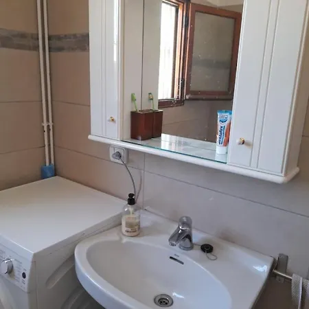 Private/separate Floor In A Near بينيسا